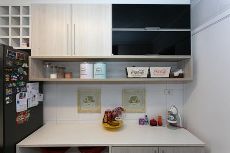 Apartamento à venda com 84m², 3 quartos e 2 vagasCozinha