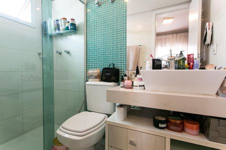 Apartamento à venda com 84m², 3 quartos e 2 vagasBanheiro da Suíte