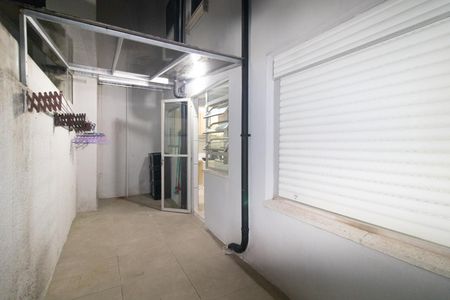 Apartamento à venda com 70m², 3 quartos e sem vagaQuintal