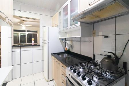 Apartamento à venda com 70m², 3 quartos e sem vagaCozinha e Área de Serviço