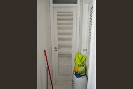 Apartamento à venda com 114m², 3 quartos e 2 vagasBanheiro de Serviço