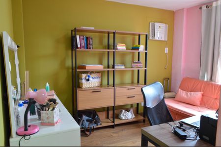 Apartamento à venda com 114m², 3 quartos e 2 vagasSuíte 2