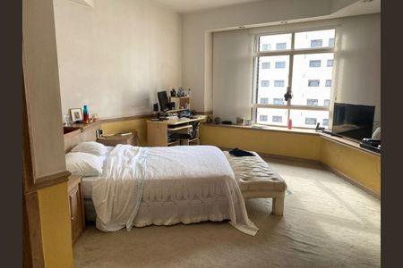 Apartamento à venda com 230m², 3 quartos e 1 vaga