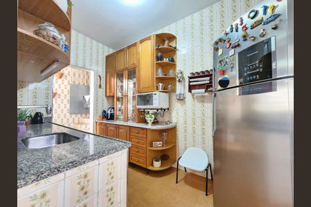 Casa à venda com 300m², 5 quartos e 2 vagasCozinha