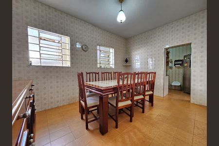 Casa à venda com 300m², 5 quartos e 2 vagasCopa