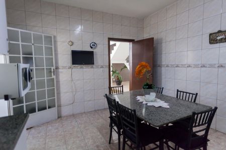 Casa à venda com 460m², 3 quartos e 6 vagasCozinha