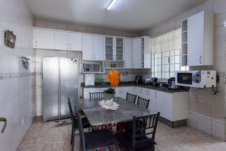 Casa à venda com 460m², 3 quartos e 6 vagasCozinha