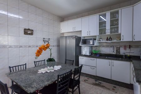 Casa à venda com 460m², 3 quartos e 6 vagasCozinha