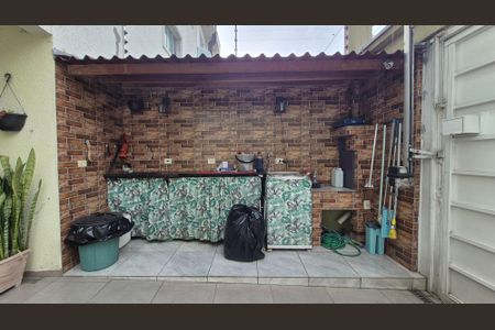 Casa à venda com 96m², 3 quartos e 2 vagasLavanderia