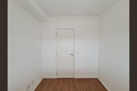 Quarto  de apartamento à venda com 2 quartos, 68m² em Jardim Flor da Montanha, Guarulhos