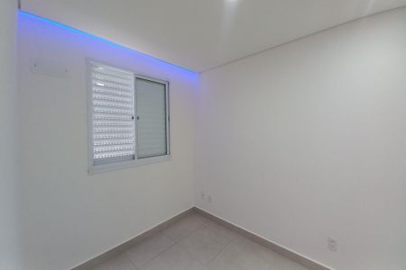 Apartamento à venda com 47m², 2 quartos e 1 vagaQuarto 2
