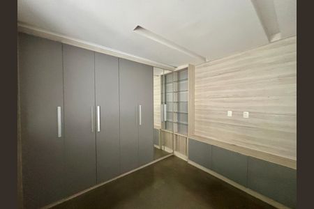 Apartamento à venda com 73m², 3 quartos e sem vagaSuíte