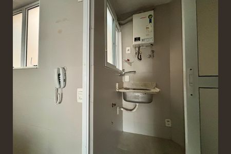 Apartamento à venda com 73m², 3 quartos e sem vagaCozinha e Área de Serviço