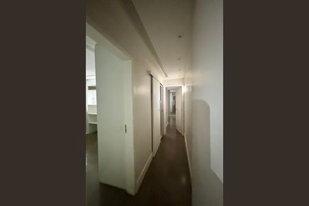 Apartamento à venda com 73m², 3 quartos e sem vagaCozinha e Área de Serviço