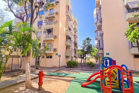 Apartamento à venda com 70m², 2 quartos e 1 vagaÁrea comum - Playground