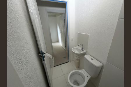 Apartamento à venda com 40m², 2 quartos e sem vagaBanheiro