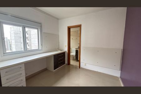 Apartamento para alugar com 150m², 3 quartos e 3 vagasSuíte 2