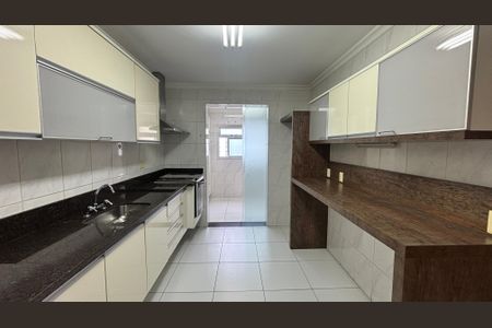 Apartamento para alugar com 150m², 3 quartos e 3 vagasCozinha