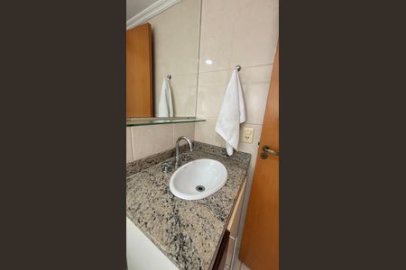 Apartamento para alugar com 150m², 3 quartos e 3 vagasBanheiro da Suíte 1