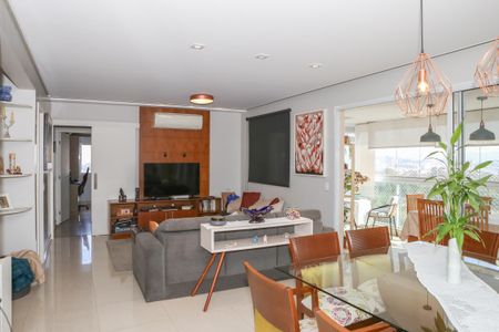 Apartamento à venda com 129m², 3 quartos e 2 vagas Apartamento à venda com 129m², 3 quartos e 2 vagasSala