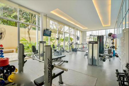 Apartamento à venda com 129m², 3 quartos e 2 vagas Apartamento à venda com 129m², 3 quartos e 2 vagasÁrea comum - Academia