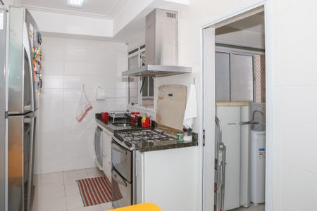 Apartamento à venda com 129m², 3 quartos e 2 vagas Apartamento à venda com 129m², 3 quartos e 2 vagasCozinha
