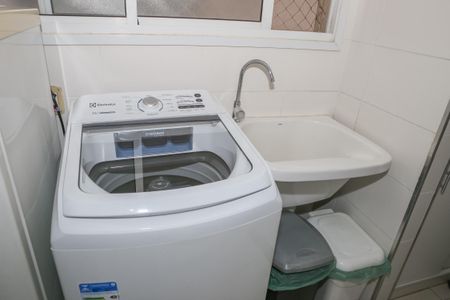 Apartamento à venda com 129m², 3 quartos e 2 vagas Apartamento à venda com 129m², 3 quartos e 2 vagasÁrea de Serviço