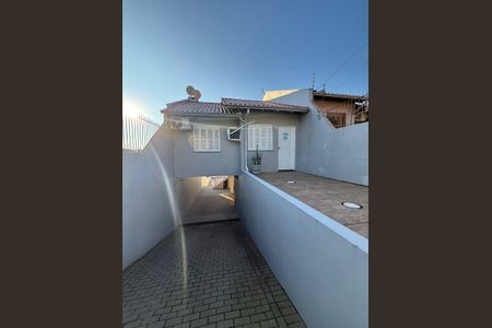 Casa à venda com 60m², 2 quartos e 2 vagasGaragem