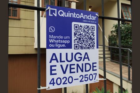 Casa à venda com 160m², 3 quartos e 2 vagas Casa à venda com 160m², 3 quartos e 2 vagasPlaca