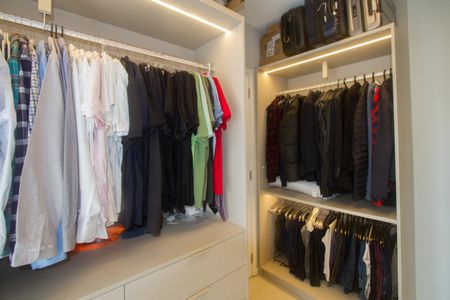 Apartamento à venda com 91m², 3 quartos e 2 vagasCloset da suíte