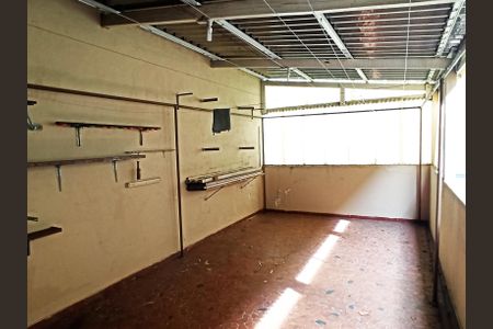 Casa à venda com 190m², 3 quartos e 3 vagasÁrea do Salão