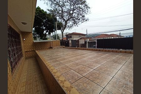 Casa à venda com 190m², 3 quartos e 3 vagasTerraço