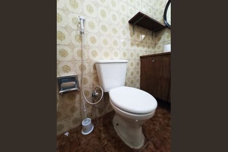 Casa à venda com 190m², 3 quartos e 3 vagasBanheiro de Serviço