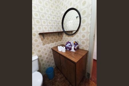 Casa à venda com 190m², 3 quartos e 3 vagasBanheiro de Serviço