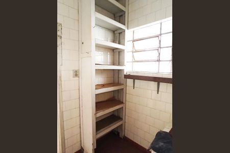 Casa à venda com 190m², 3 quartos e 3 vagasÁrea de Serviço