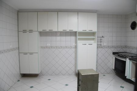 Casa à venda com 240m², 4 quartos e 4 vagasCozinha