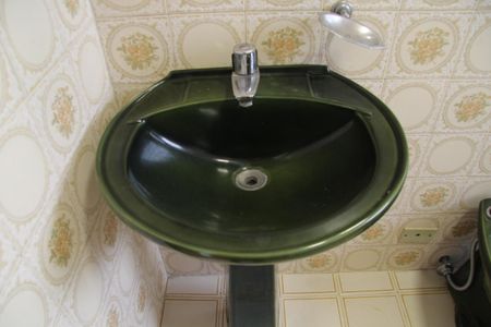 Casa à venda com 240m², 4 quartos e 4 vagasBanheiro da Suíte