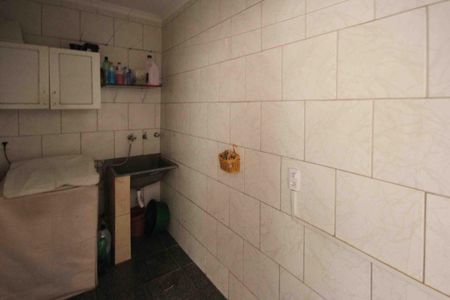 Casa à venda com 125m², 3 quartos e 2 vagasÁrea de Serviço