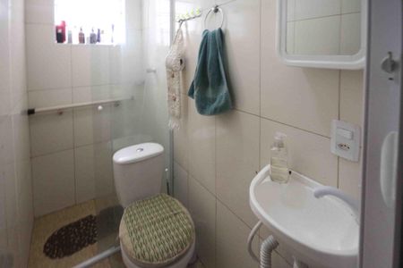 Casa à venda com 125m², 3 quartos e 2 vagasBanheiro 2