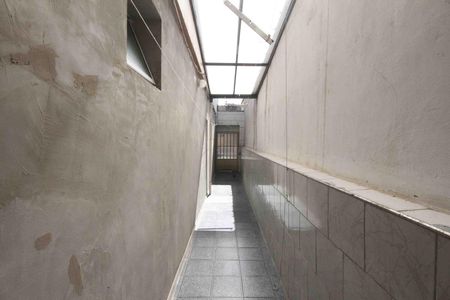 Casa à venda com 125m², 3 quartos e 2 vagasCorredor