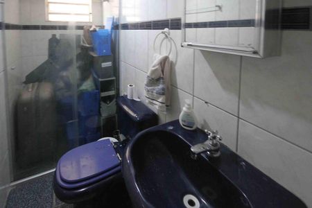 Casa à venda com 125m², 3 quartos e 2 vagasBanheiro da Edicula