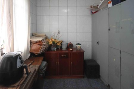 Casa à venda com 125m², 3 quartos e 2 vagasQuarto de Serviço