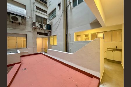 Apartamento à venda com 165m², 3 quartos e 1 vagaÁrea de Serviço