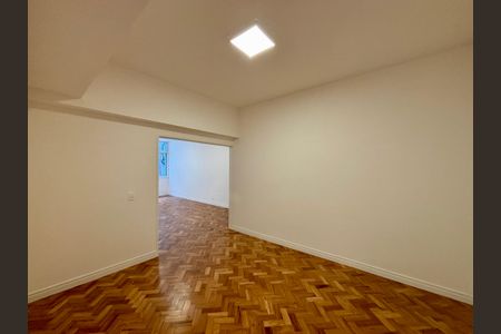 Apartamento à venda com 165m², 3 quartos e 1 vagaSala de Jantar