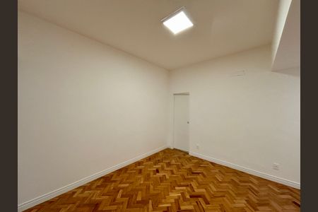 Apartamento à venda com 165m², 3 quartos e 1 vagaSala de Jantar