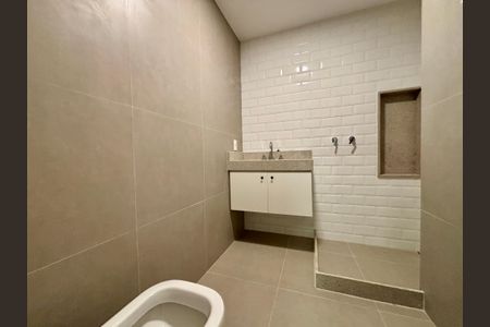Apartamento à venda com 165m², 3 quartos e 1 vagaBanheiro da Suíte