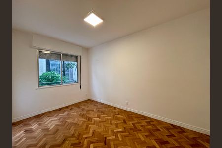 Apartamento à venda com 165m², 3 quartos e 1 vagaQuarto 1