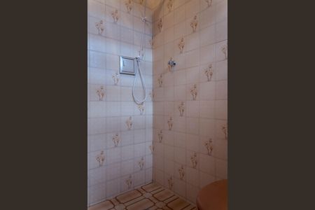 Casa à venda com 420m², 3 quartos e 3 vagas Casa à venda com 420m², 3 quartos e 3 vagasBanheiro de Serviço