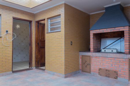 Casa à venda com 420m², 3 quartos e 3 vagas Casa à venda com 420m², 3 quartos e 3 vagasÁrea Externa