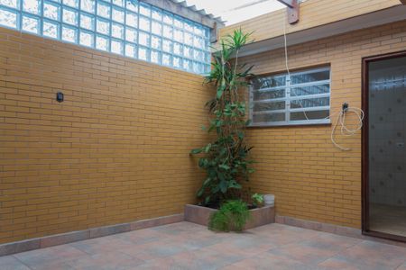 Casa à venda com 420m², 3 quartos e 3 vagas Casa à venda com 420m², 3 quartos e 3 vagasÁrea Externa